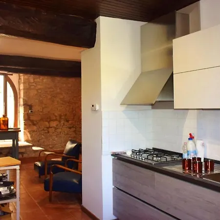 Casa Di Piazza Castello *